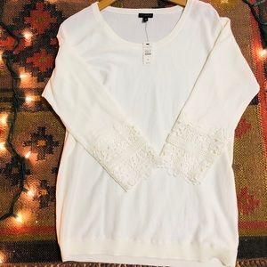 Talbots lace accent sweater in ivory. With tag